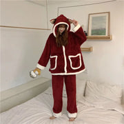 Women’s Reindeer Pajama Set