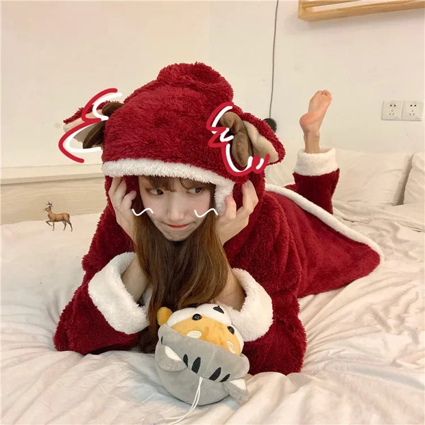 Women’s Reindeer Pajama Set